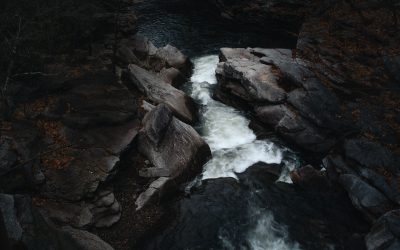 Beauty in the Broken: A Poetic Journey Through Life’s Rocky Landscape